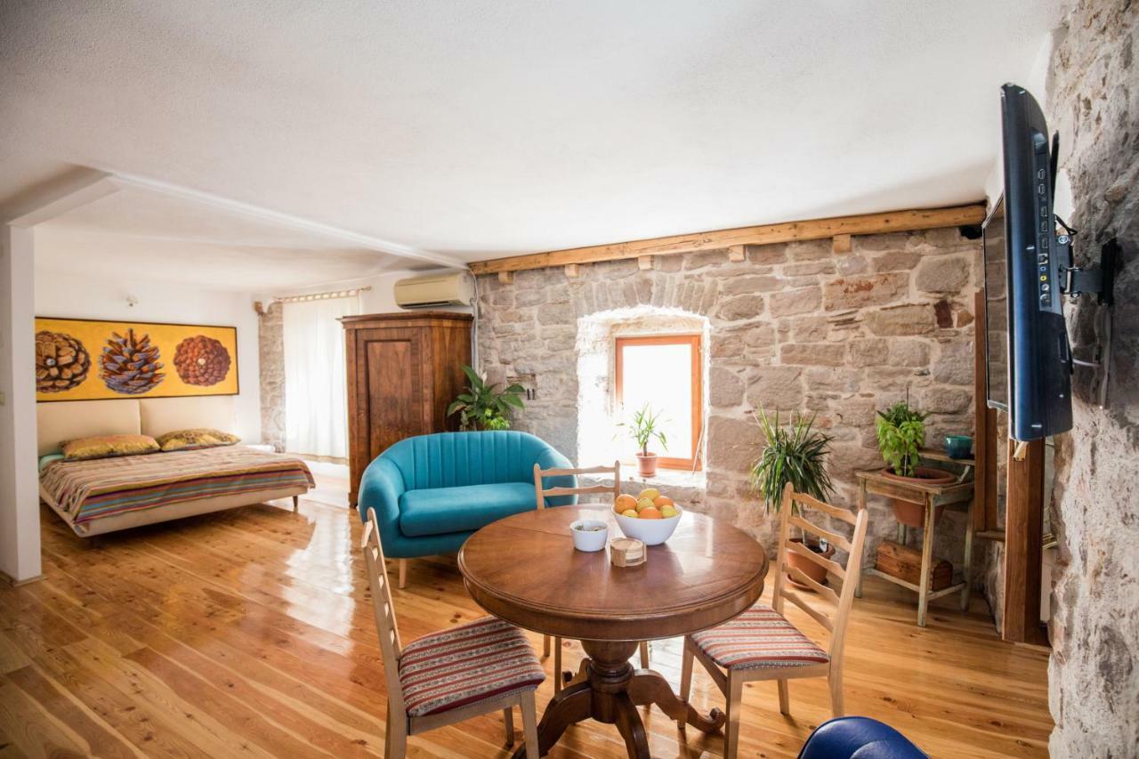 Apartamento Old House Vodice Exterior foto