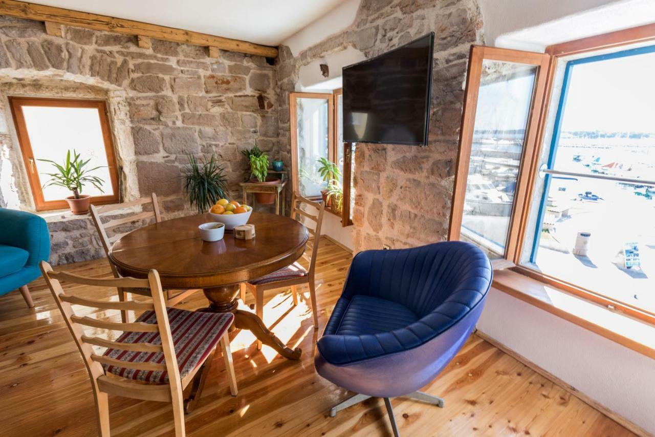 Apartamento Old House Vodice Exterior foto